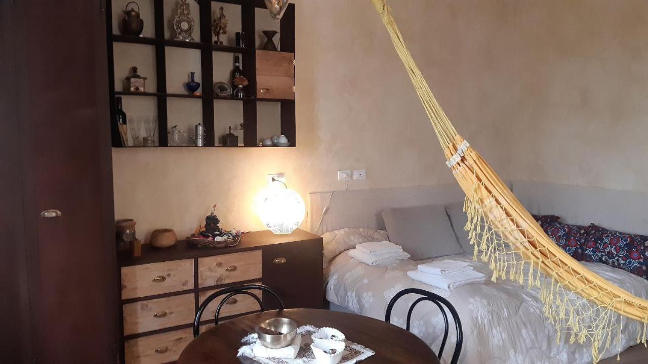 La Casina Dei Cuori Apartment *